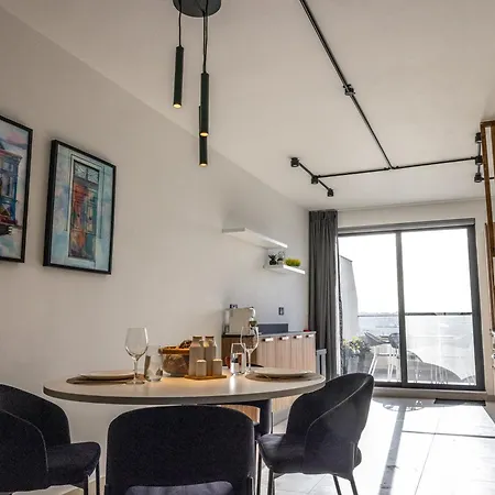 Penthouse With Sunny Terrace Msida