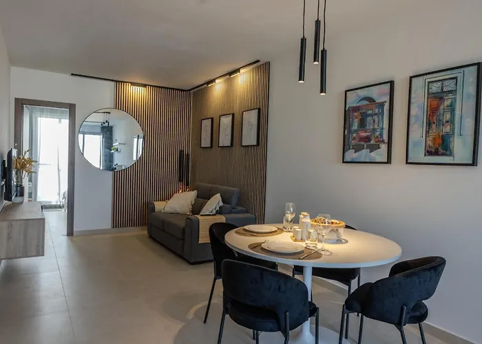 Penthouse With Sunny Terrace