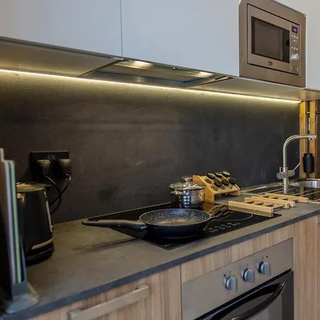 Penthouse With Sunny Terrace Apartament Msida