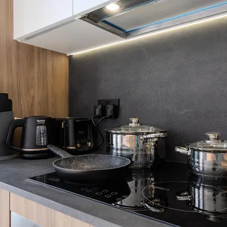 Penthouse With Sunny Terrace Msida